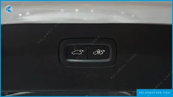 VOLVO XC90 T8 ULTRA BRIGHT HYBRID