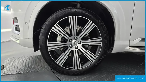 VOLVO XC90 B6 ULTIMATE BRIGHT