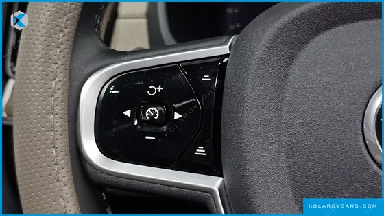 VOLVO XC90 B6 ULTRA BRIGHT