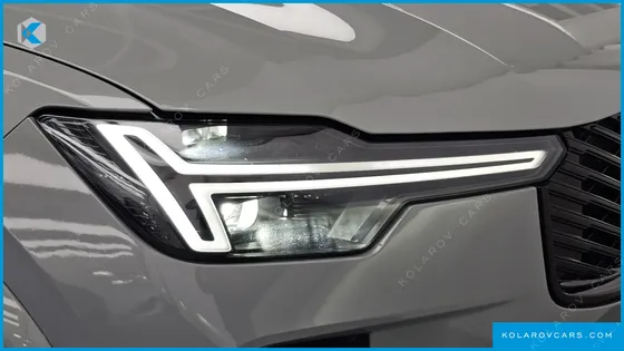 VOLVO XC90 T8 ULTRA DARK HYBRID