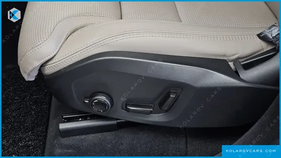 VOLVO XC90 T8 ULTRA DARK HYBRID