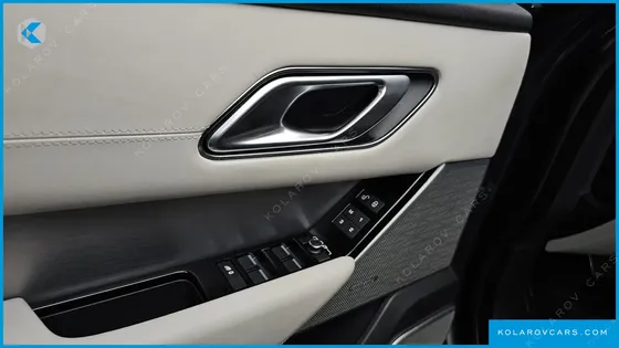 LAND ROVER RANGE ROVER VELAR 3.0 D300 R-DYNAMIC HSE