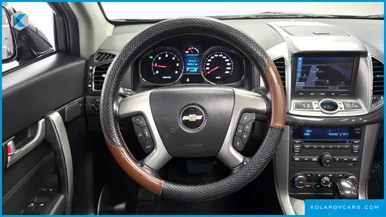 CHEVROLET (GM DAEWOO) CAPTIVA 2WD LT PREMIUM