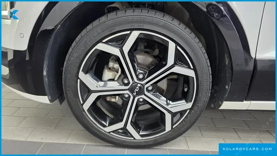 KIA NIRO SIGNATURE