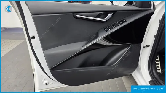 KIA NIRO SIGNATURE
