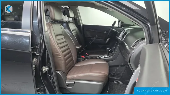 CHEVROLET (GM DAEWOO) CAPTIVA 2WD LT PREMIUM