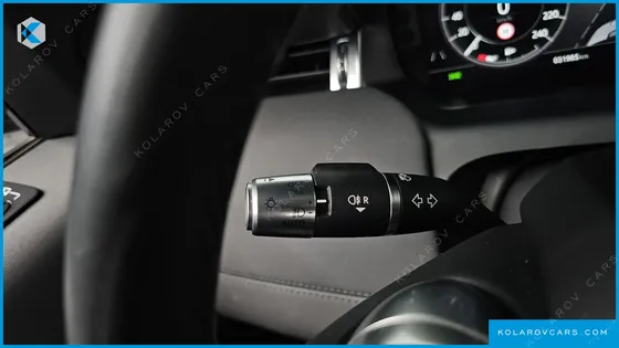 LAND ROVER DISCOVERY SPORT D180 SE