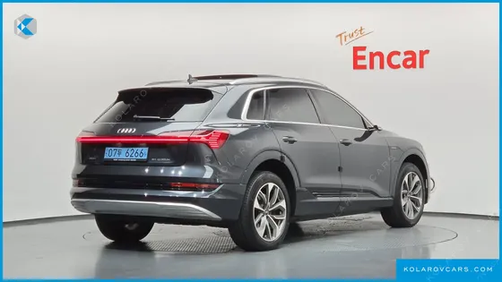 AUDI E-TRON 55 QUATTRO