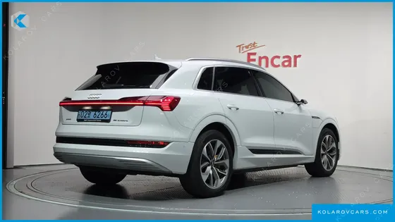 AUDI E-TRON 55 QUATTRO