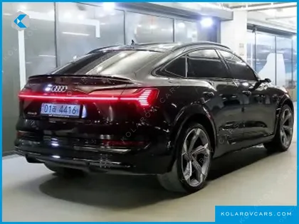 AUDI E-TRON S SPORTBACK