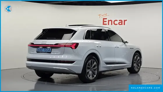 AUDI E-TRON 55 QUATTRO