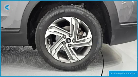 HYUNDAI SANTA FE GASOLINE 2.5T 2WD