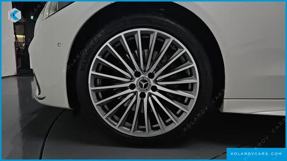 MERCEDES C-CLASS C300 AMG LINE