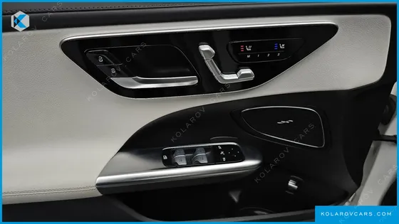 MERCEDES C-CLASS C300 AMG LINE