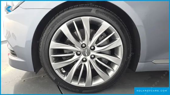 HYUNDAI GENESIS G330 PREMIUM AWD