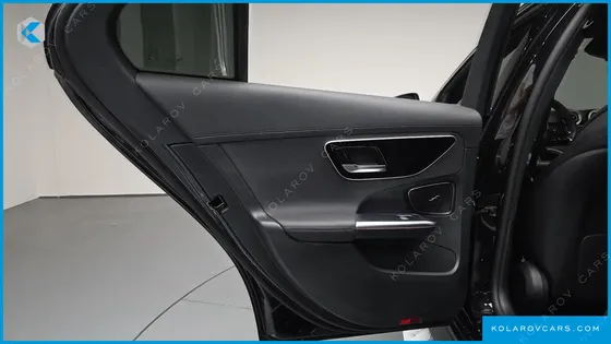 MERCEDES C-CLASS C300 4MATIC AMG LINE
