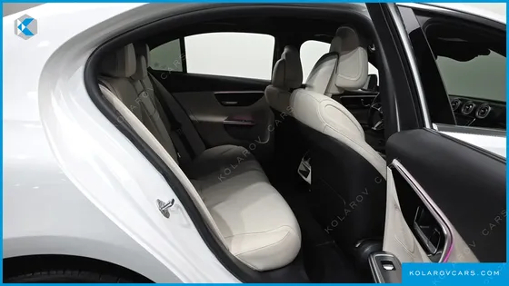 MERCEDES C-CLASS C300 4MATIC AVANTGARDE
