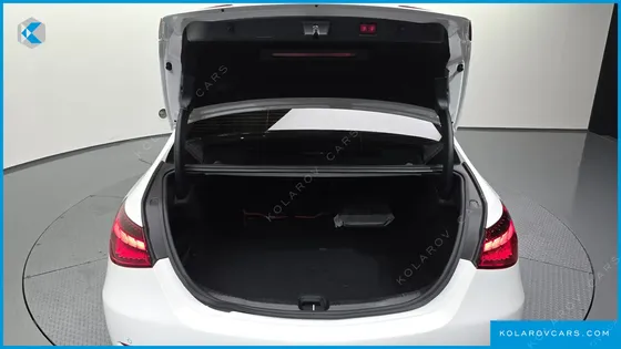 MERCEDES C-CLASS C300 4MATIC AVANTGARDE