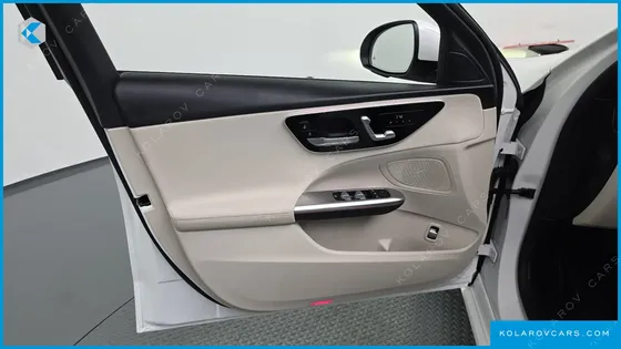 MERCEDES C-CLASS C300 4MATIC AVANTGARDE