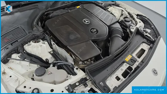 MERCEDES C-CLASS C300 AMG LINE
