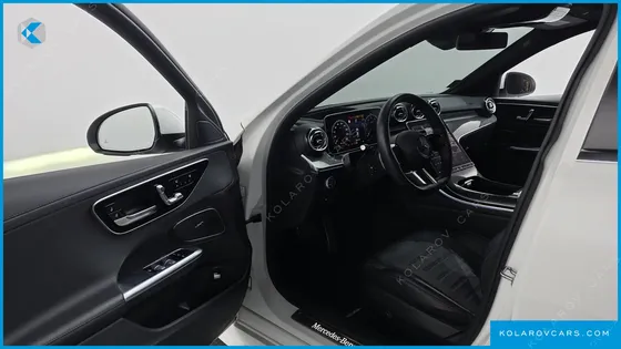 MERCEDES C-CLASS C300 AMG LINE
