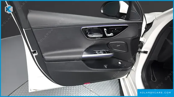 MERCEDES C-CLASS C300 4MATIC AMG LINE