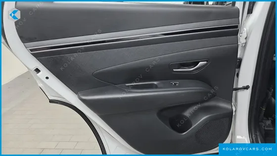 HYUNDAI TUCSON DIESEL 2.0 2WD