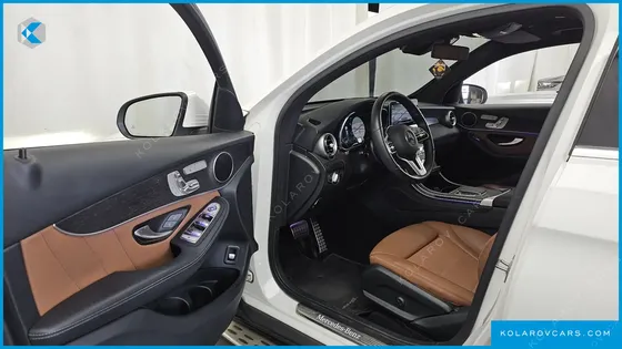 MERCEDES GLC-CLASS GCL300 4MATIC COUPE