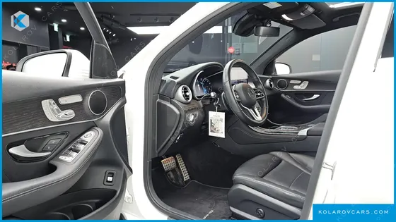 MERCEDES GLC-CLASS GCL300 4MATIC COUPE