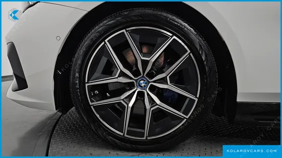 BMW I5 EDRIVE 40 M SPORT