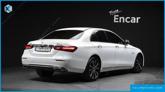 MERCEDES E-CLASS E300E 4MATIC EXCLUSIVE