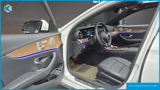 MERCEDES E-CLASS E300E 4MATIC EXCLUSIVE