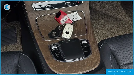 MERCEDES E-CLASS E300E 4MATIC EXCLUSIVE