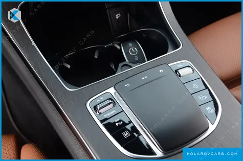 MERCEDES GLC-CLASS GLC300E 4MATIC