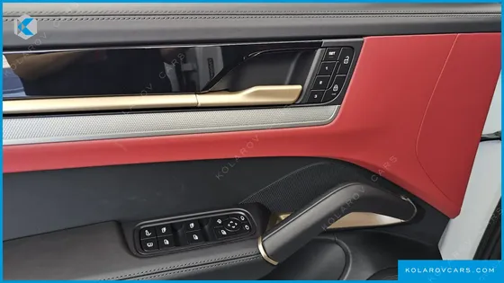 PORSCHE CAYENNE 3.0 E-HYBRID COUPE