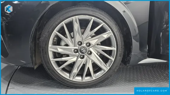 HYUNDAI GRANDEUR 2.5