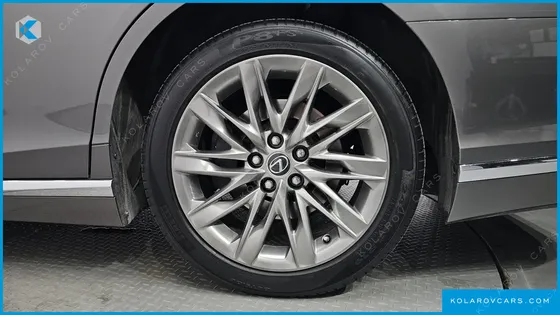 LEXUS LS 3.5 LUXURY AWD