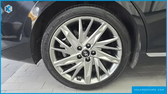 HYUNDAI GRANDEUR 2.5