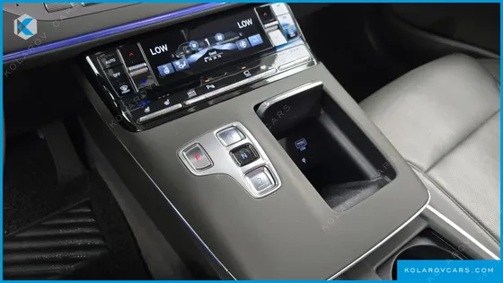 HYUNDAI GRANDEUR 2.5