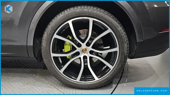 PORSCHE CAYENNE 3.0 E-HYBRID COUPE