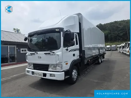HYUNDAI MEGA TRUCK GOLD