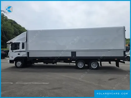 HYUNDAI MEGA TRUCK GOLD