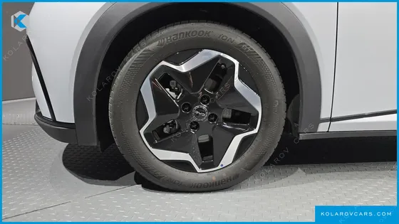 BYD DOLPHIN BASE
