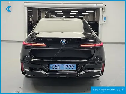 BMW I7 M70 XDRIVE