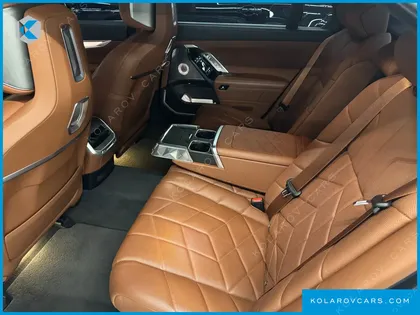 BMW I7 XDRIVE 60 DESIGN PURE EXCELLENCE