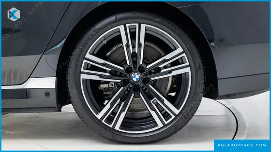 BMW I7 XDRIVE 60 M SPORT