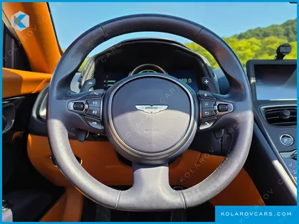 ASTON MARTIN DB11 4.0 V8 VOLANTE