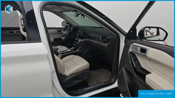 FORD EXPLORER 3.0 PLATINUM 4WD