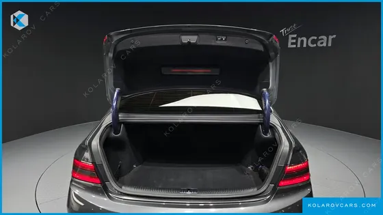 GENESIS G90 3.3 T AWD