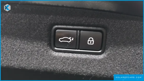 GENESIS G90 5.0 AWD